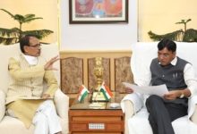 Photo of MP Chief Minister meets Union Health Minister over covid vaccines