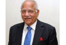 Photo of Dr Prathap C Reddy conferred with Lifetime Achievement Award by IMA