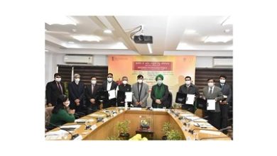 Photo of IndianOil signs MoU with MoH&FW on TB elimination